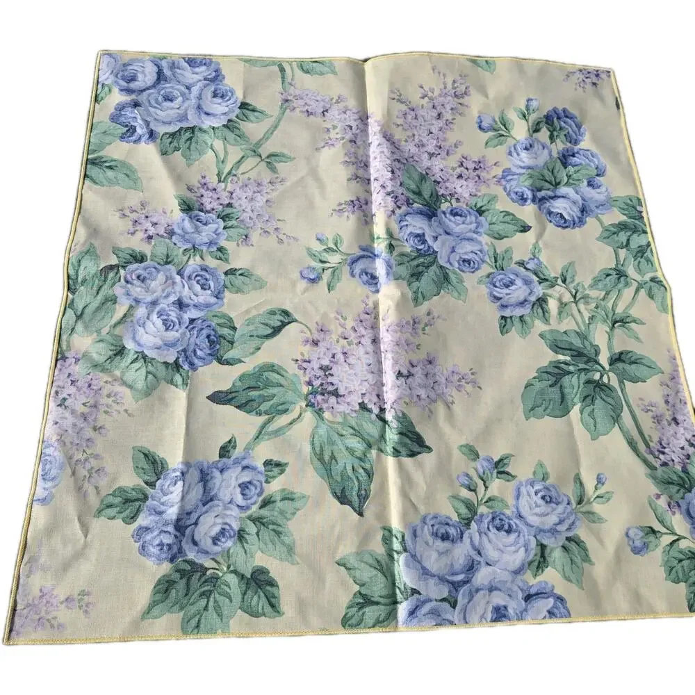 longaberger‎ Table Square Napkin Lilac Rose 24